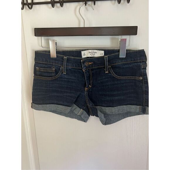 Abercrombie & Fitch Short dark Jean cuffed shorts - Picture 1 of 7